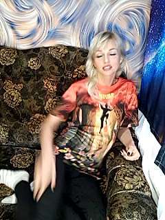 ReginaVip- Stripchat Webcam Model - Profile & Free Live Sex Show ...