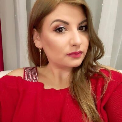 AdryenneVegas Stripchat Webcam Model - Profile & Free Live Sex Show