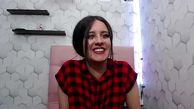 Angel Rousev Angels_Rouse Stripchat Webcam Model - Profile & Free Live Sex Show ...