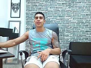 Astromgrey Stripchat Webcam Model - Profile & Free Live Sex Show ...