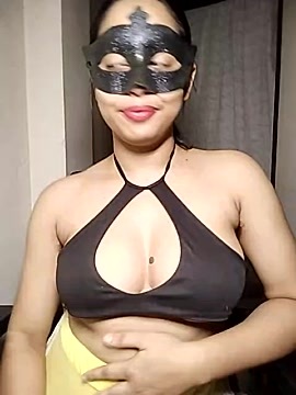 Bee-honey Stripchat Webcam Model - Profile & Free Live Sex Show ...