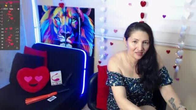 Claudiafox Stripchat Webcam Model Profile And Free Live Sex Show 