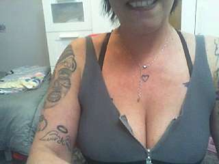 Eldasexy Stripchat Webcam Model - Profile & Free Live Sex Show ...