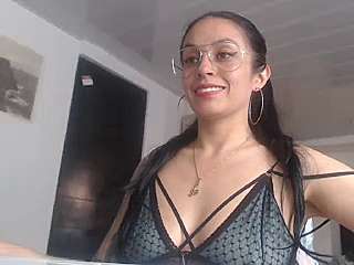 Elody_RSH Stripchat Webcam Model - Profile & Free Live Sex Show ...