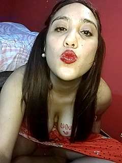 GinnyTeen Stripchat Webcam Model - Profile & Free Live Sex Show ...