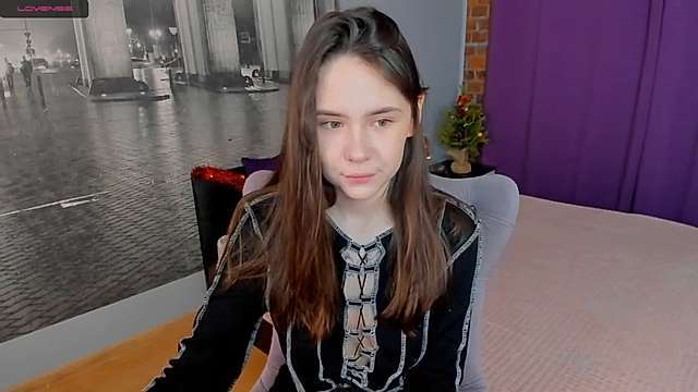 GraceBeedien Stripchat Webcam Model Profile Free Live Sex Show  