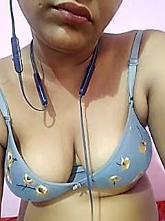 Indian_Love_Birds_SS Stripchat Webcam Model - Profile & Free Live ...