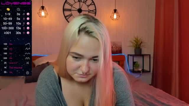 July_Johnson Stripchat Webcam Model - Profile & Free Live Sex Show ...