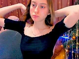 LinaRum Stripchat Webcam Model - Profile & Free Live Sex Show ...