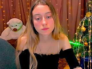 LinaRum Stripchat Webcam Model - Profile & Free Live Sex Show ...