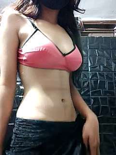 Naina_3335 Stripchat Webcam Model - Profile & Free Live Sex Show ...