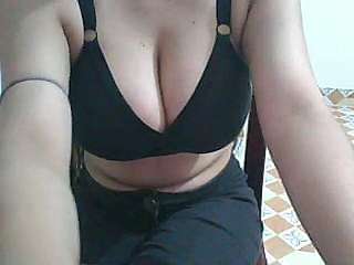 PearySaxina Stripchat Webcam Model - Profile & Free Live Sex Show ...