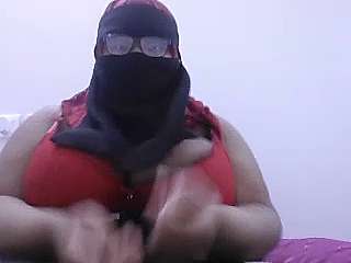 Submissive_muslima