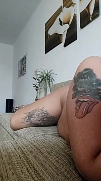 Szandi1984 Stripchat Webcam Model - Profile & Free Live Sex Show ...